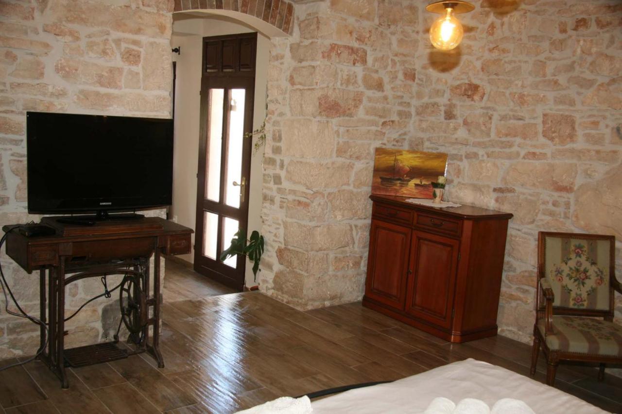 Apartments Sena بولا المظهر الخارجي الصورة