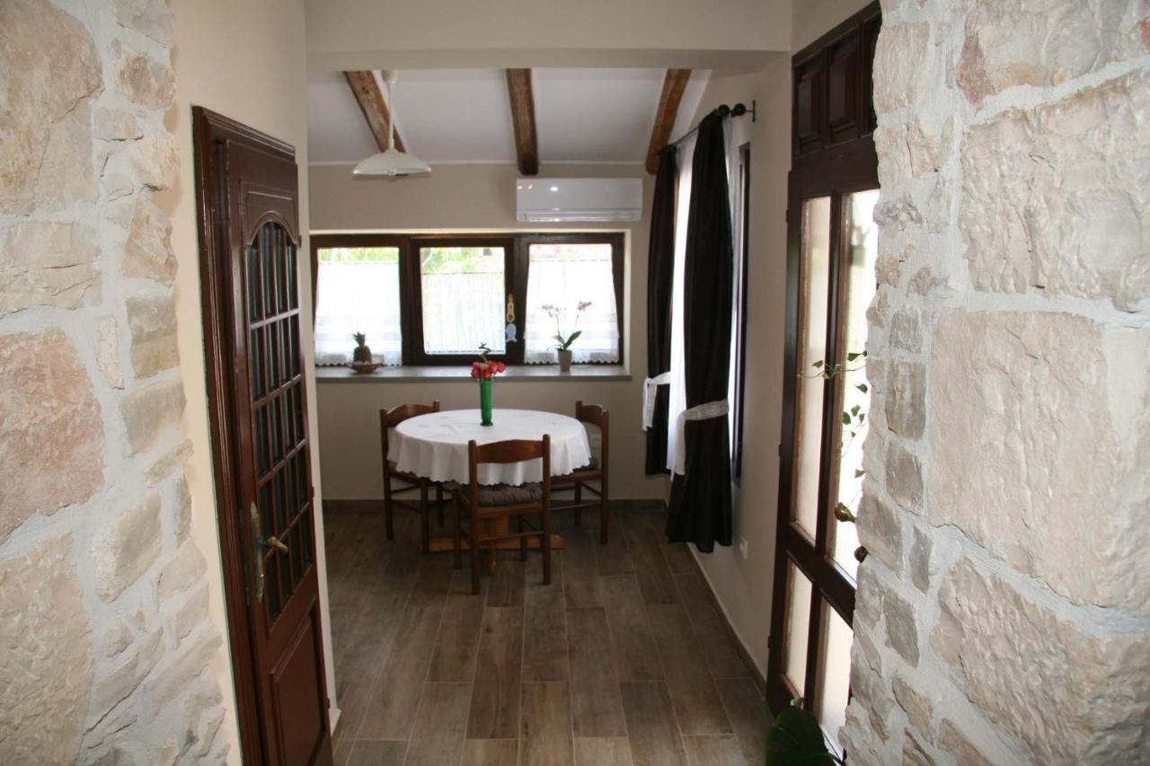 Apartments Sena بولا المظهر الخارجي الصورة