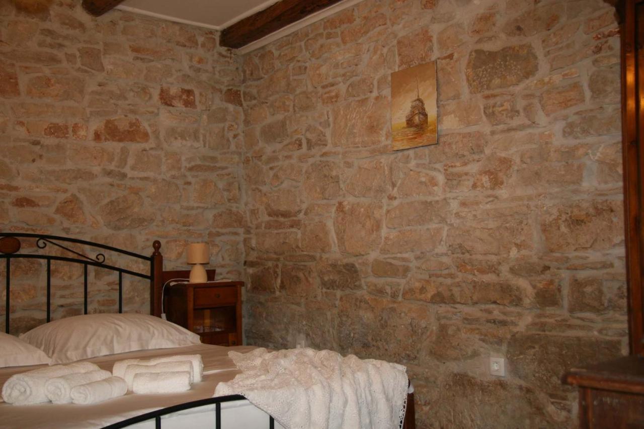 Apartments Sena بولا المظهر الخارجي الصورة